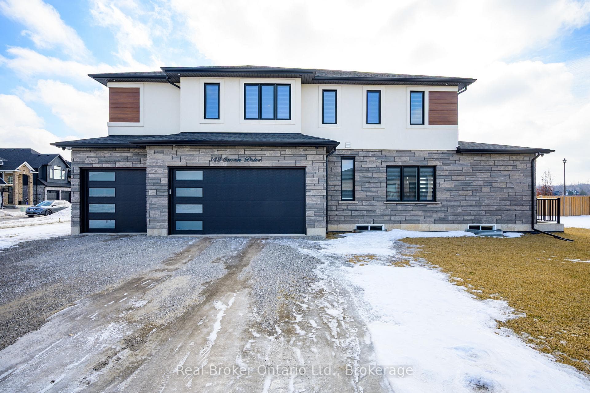 148 Susan Drive photo 46