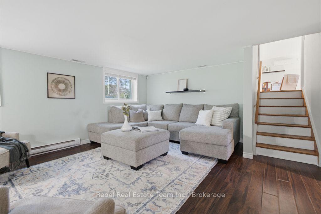 615 HAMILTON Road photo 26