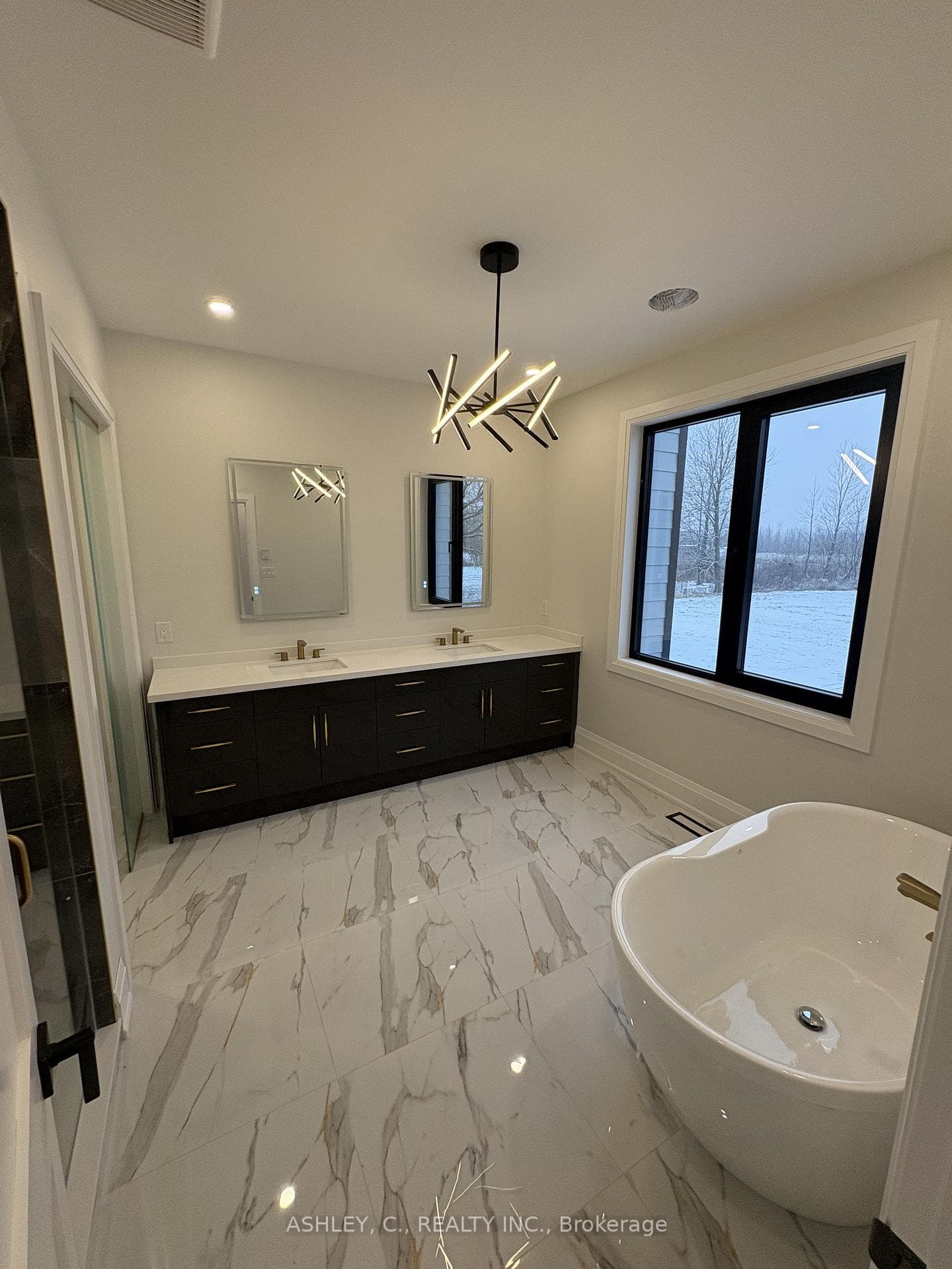 256 Mountain Road photo 15