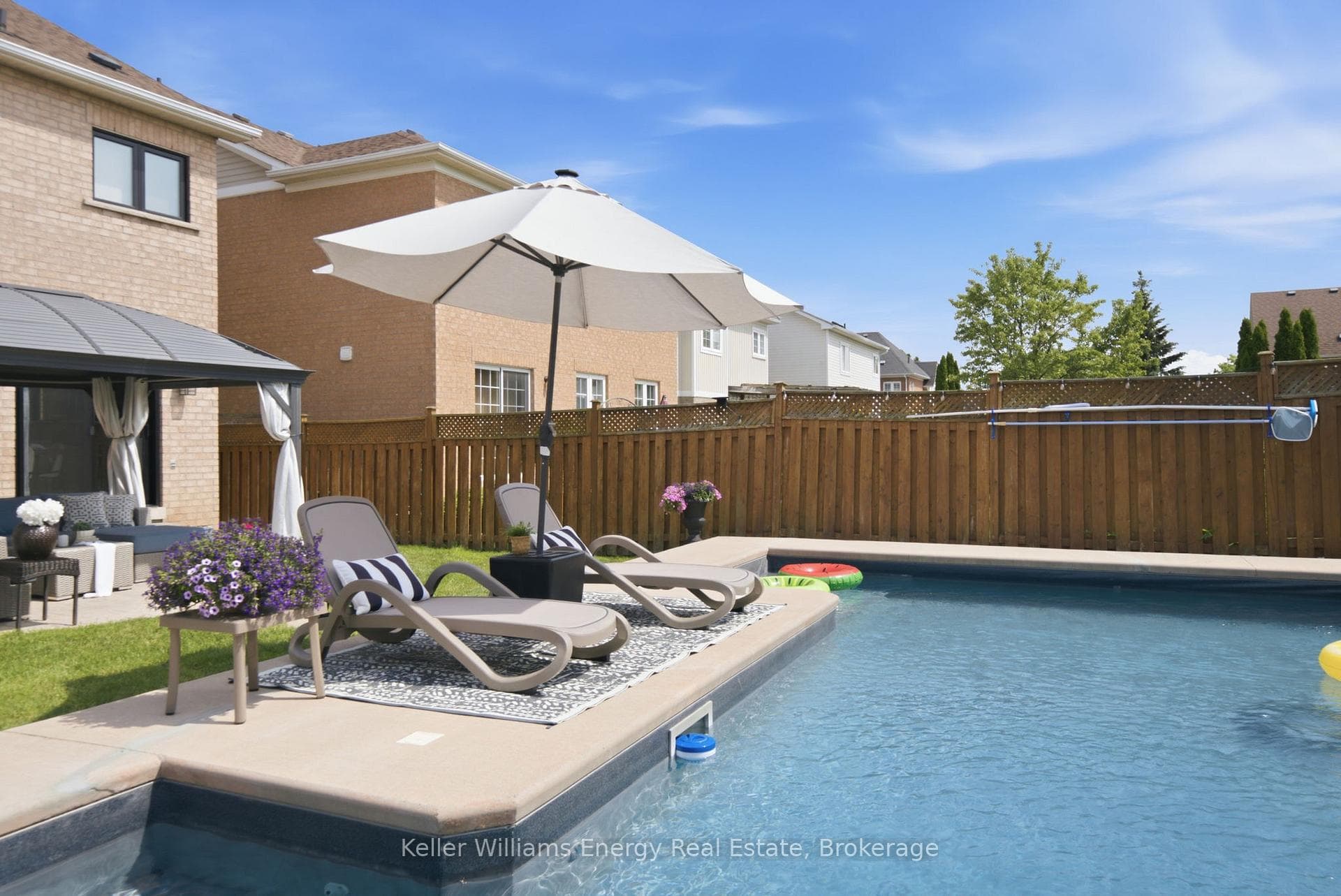 1568 Arborwood Drive photo 5