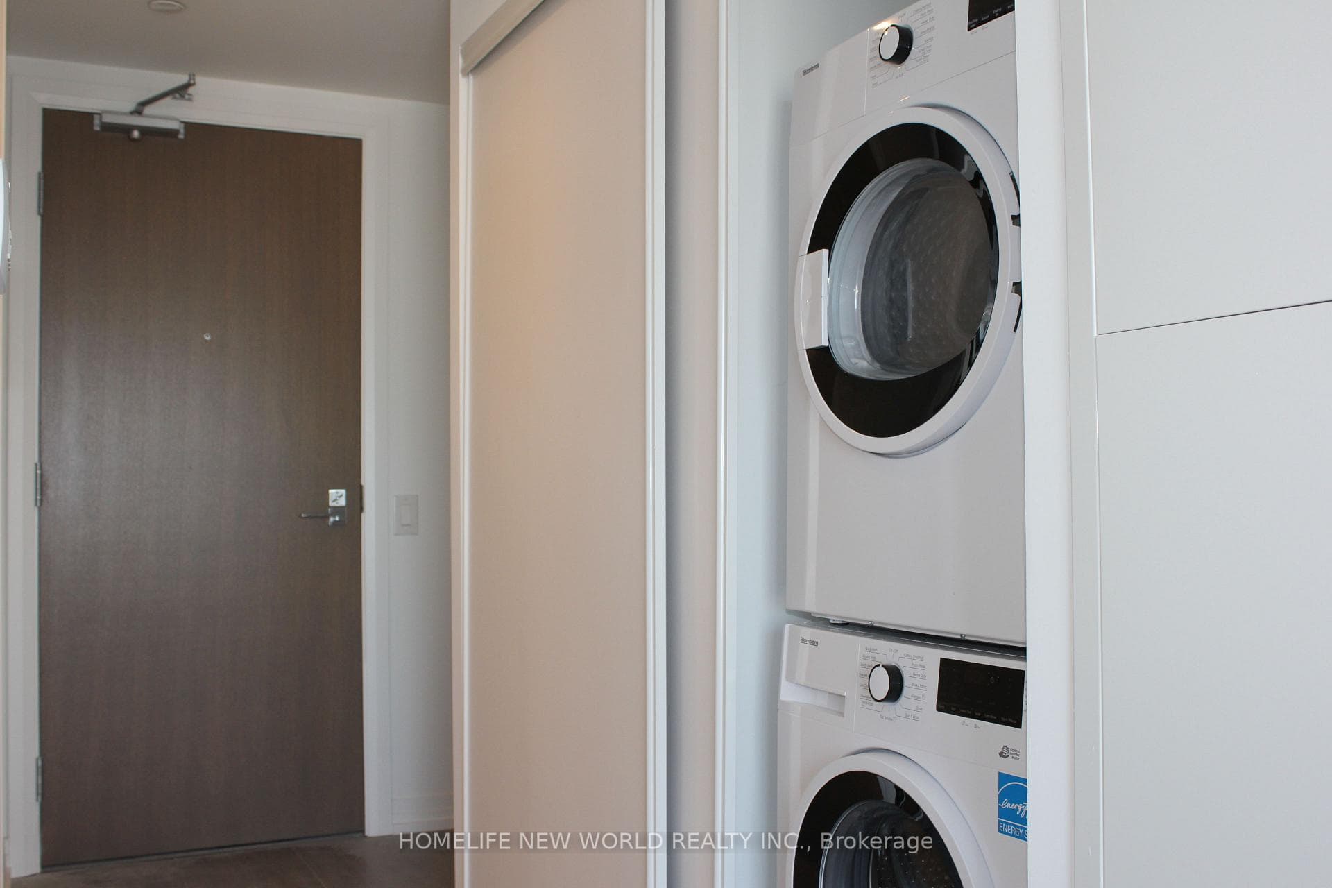 251 Jarvis Street Unit 4707 photo 4