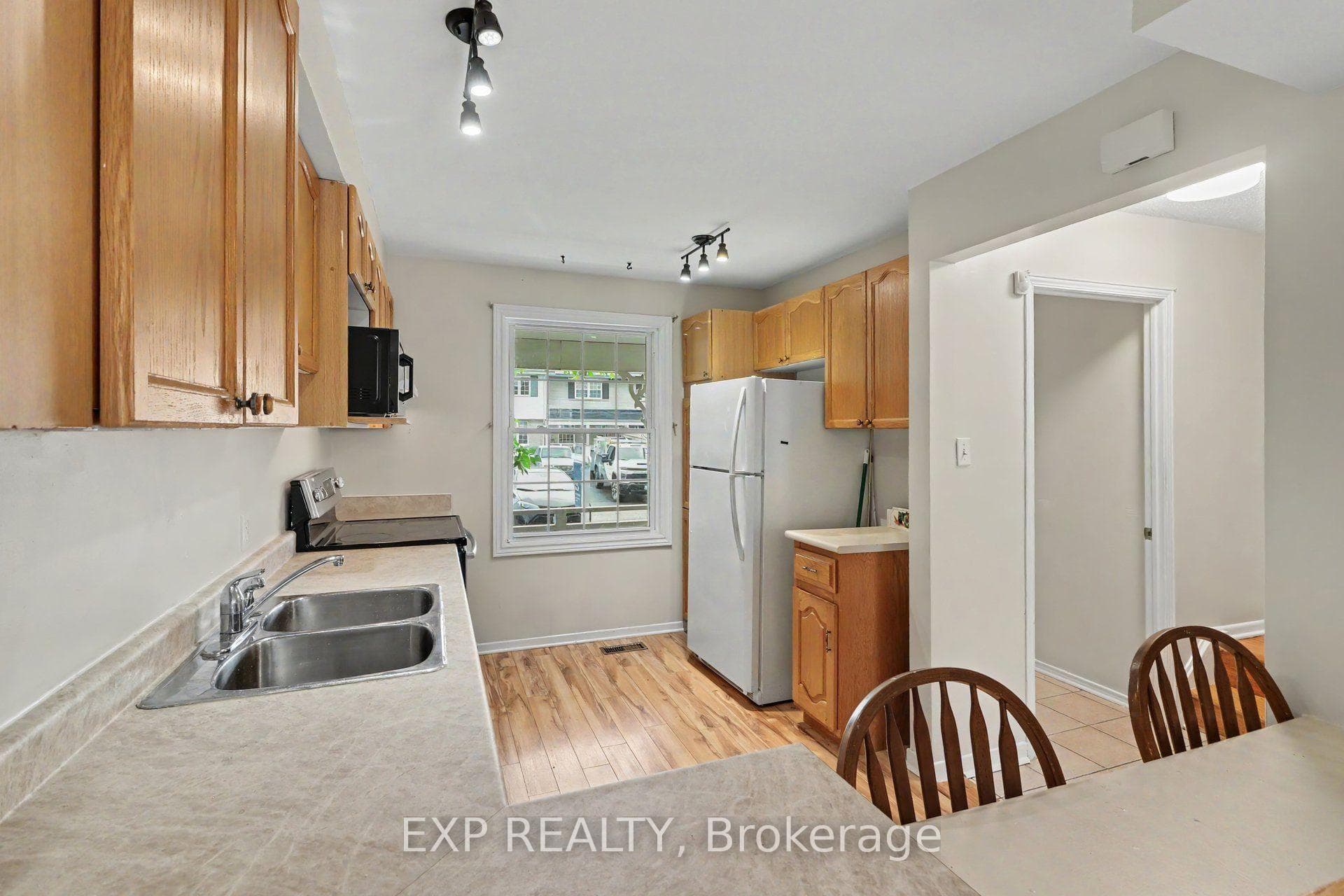 61 Monterey Drive photo 6
