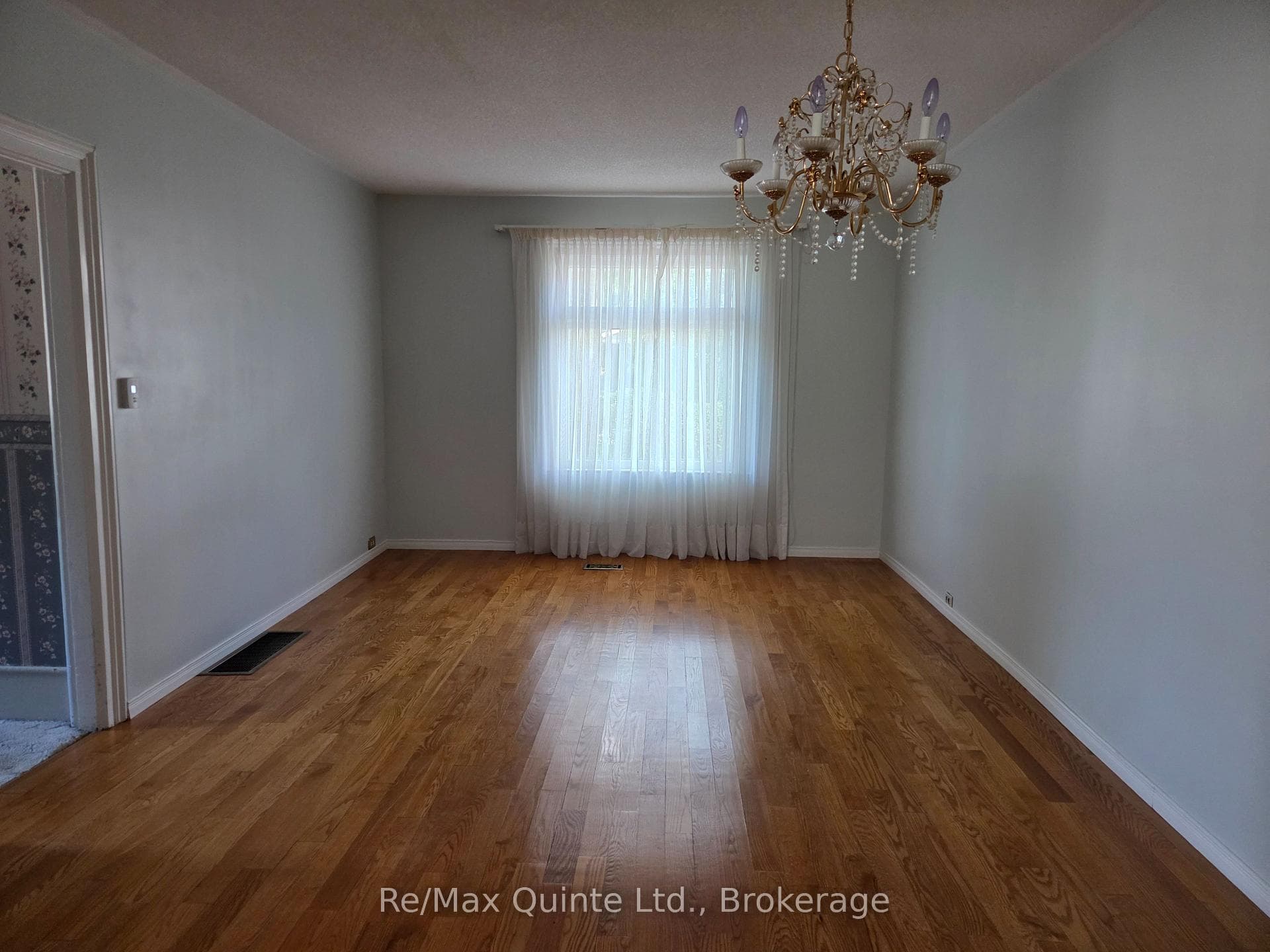 237 Colborne Street photo 6