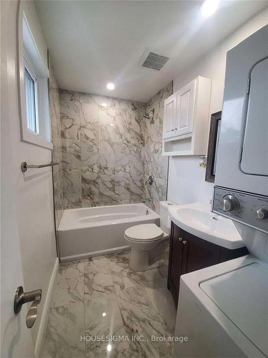 125 Mcmurchy Avenue photo 13