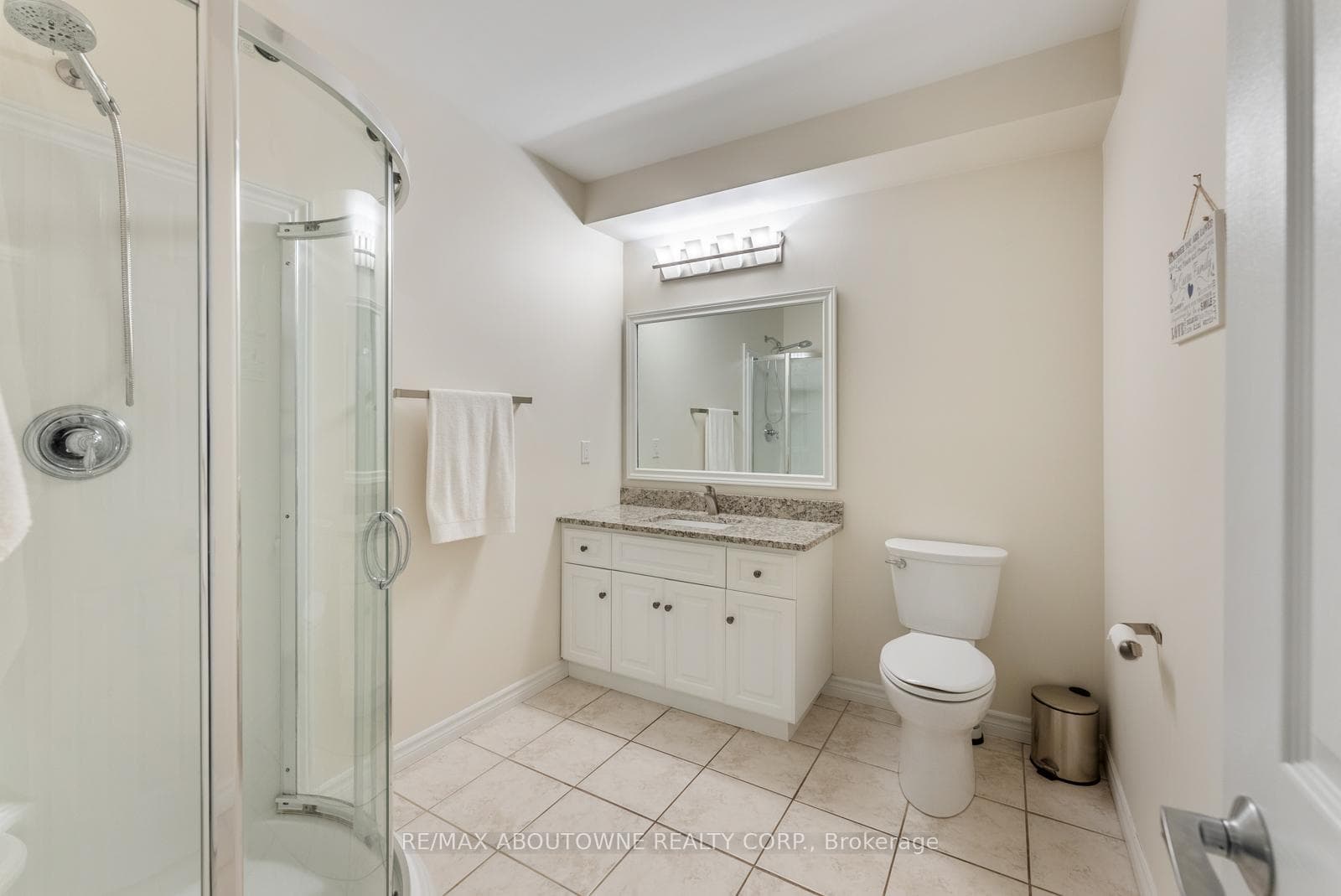 4 Reddington Drive Unit 3 photo 32
