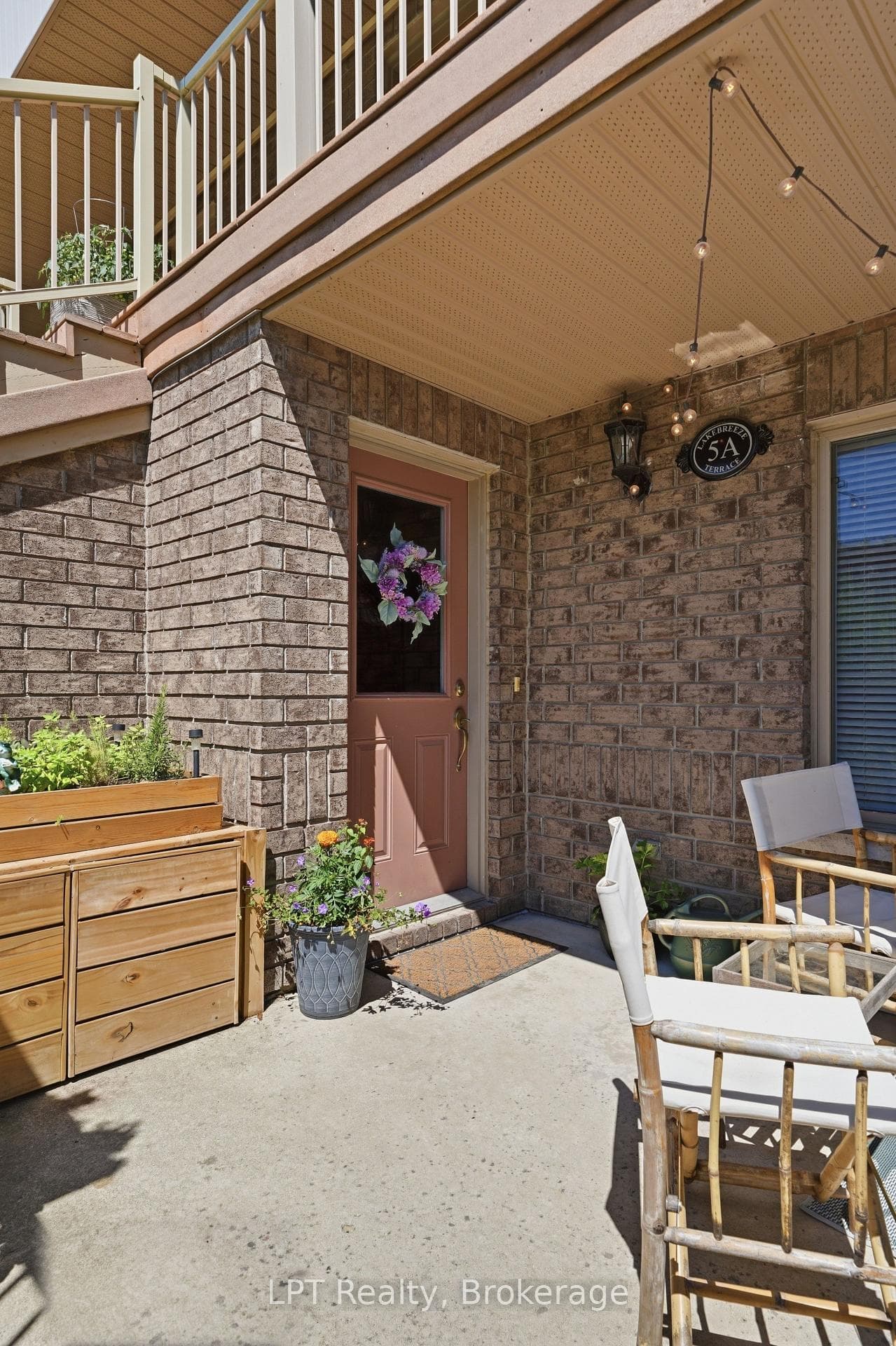 37 Lake Breeze Court Unit 5A photo 6
