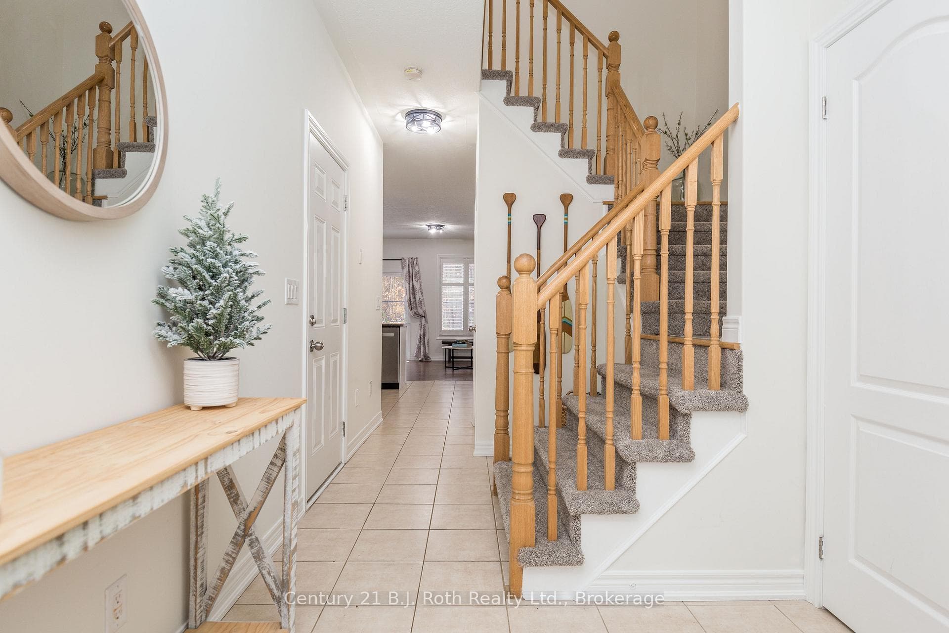 54 Isabella Drive photo 18