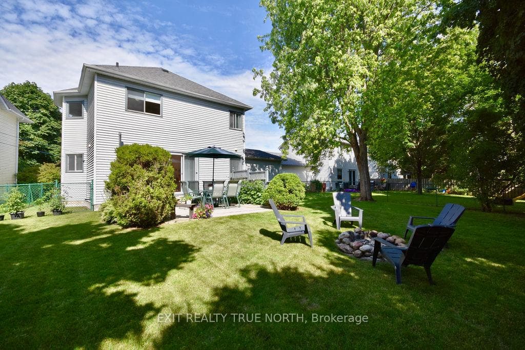 1889 Applewood Avenue photo 36