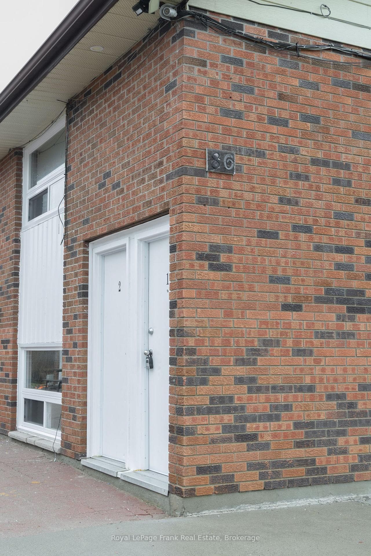 86 Mary Street Unit 6 photo 2