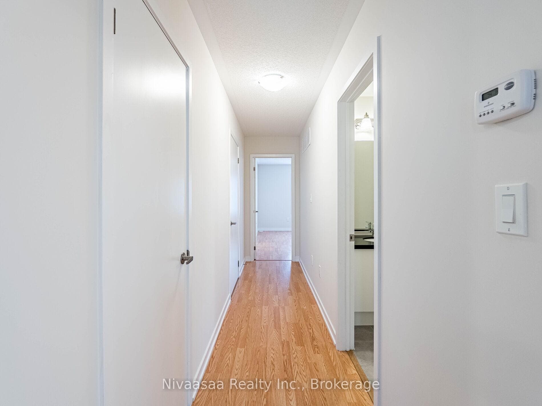 21 Lambert Lane photo 13