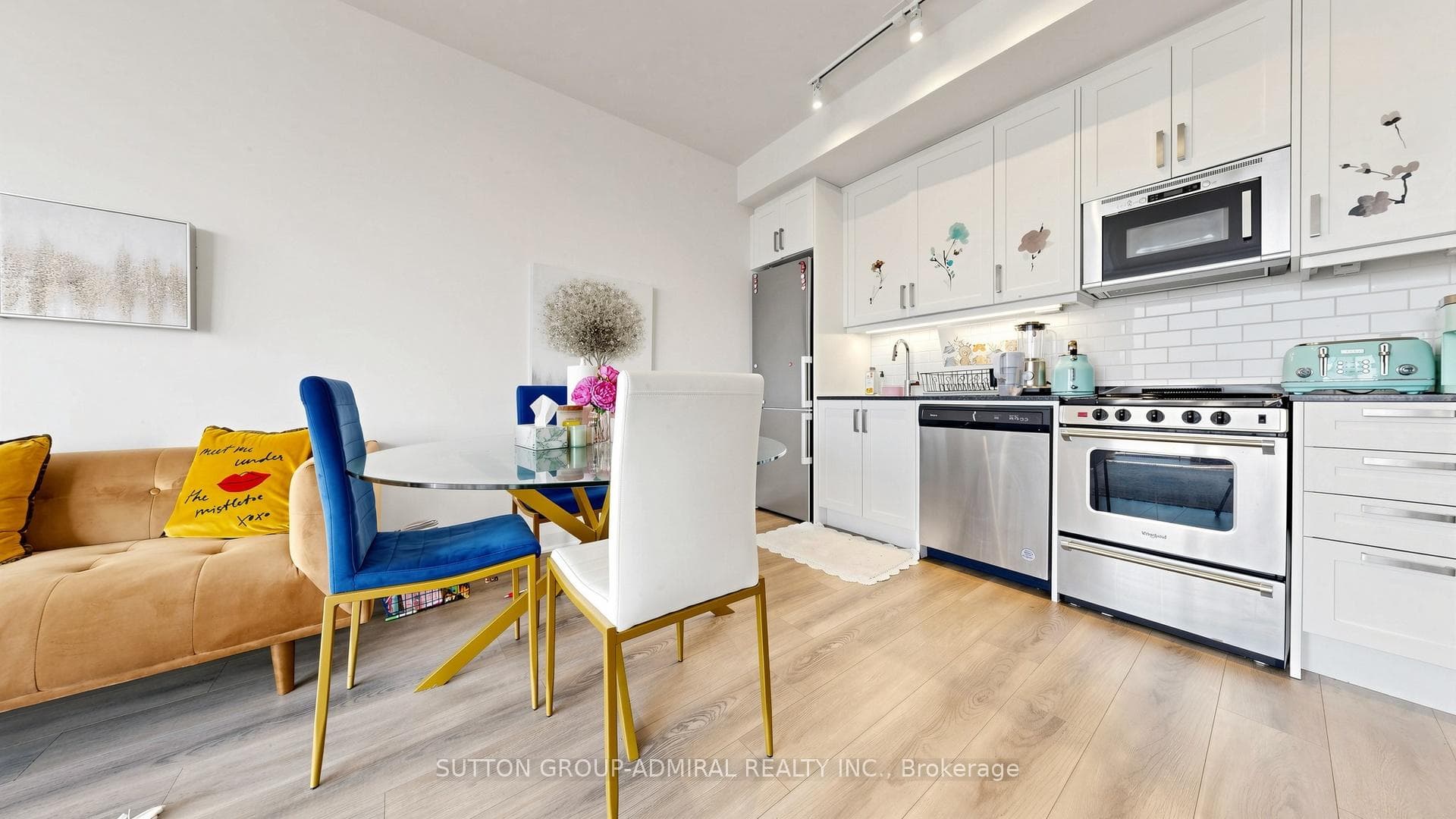 20 Gatineau Drive Unit 1708E photo 4
