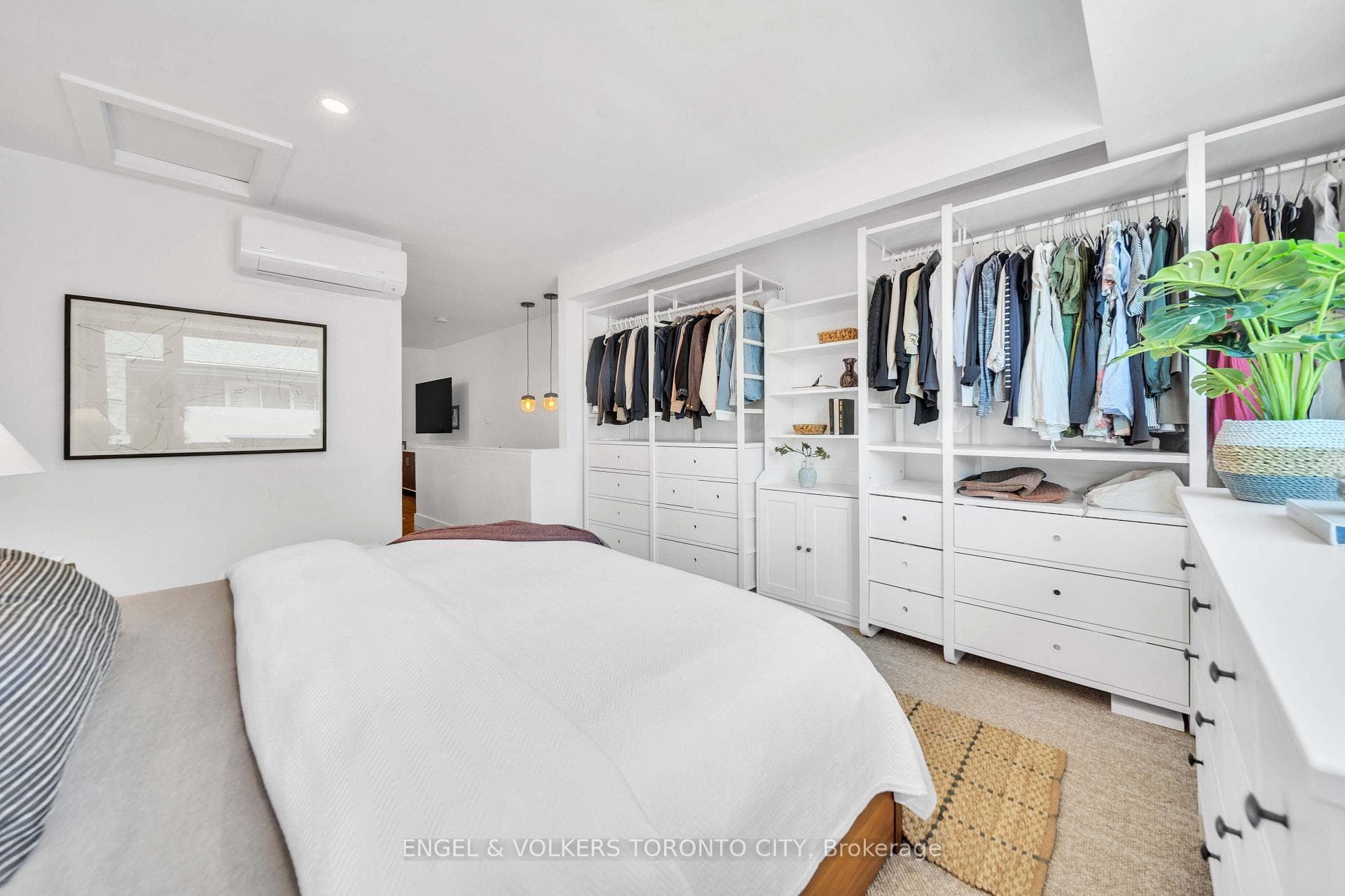 Closet