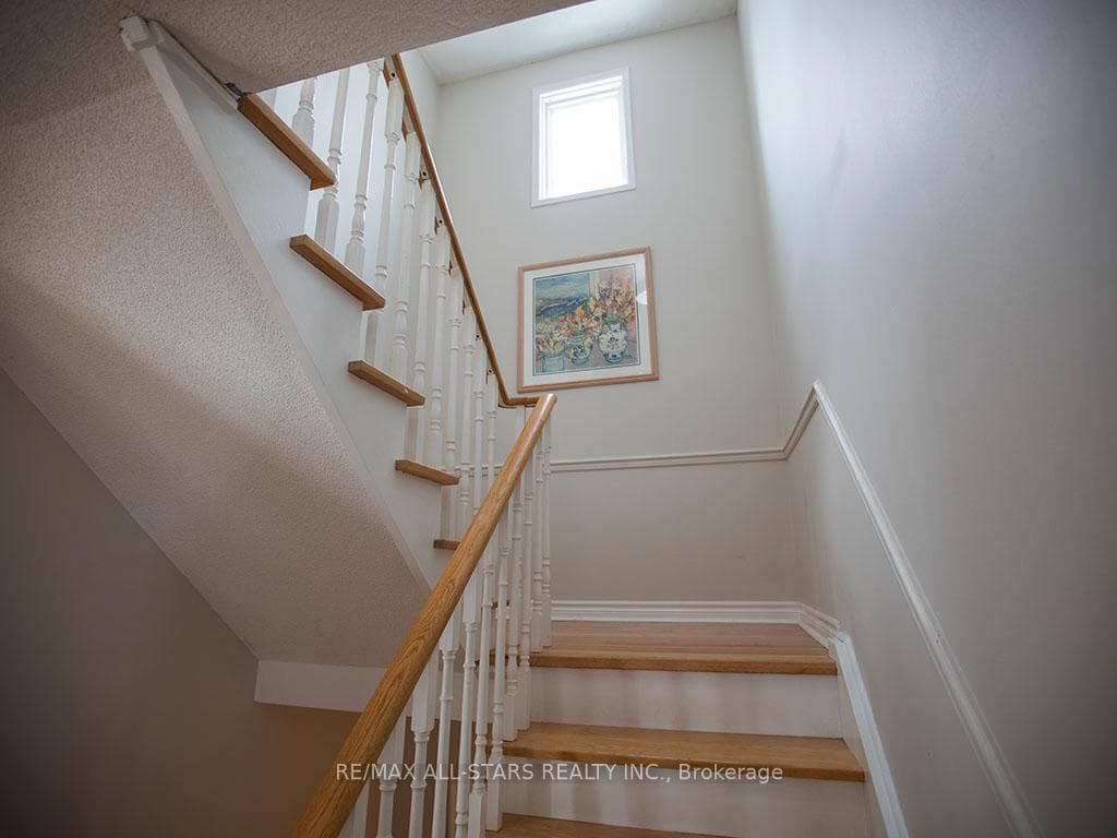 40 Carmody Lane photo 24