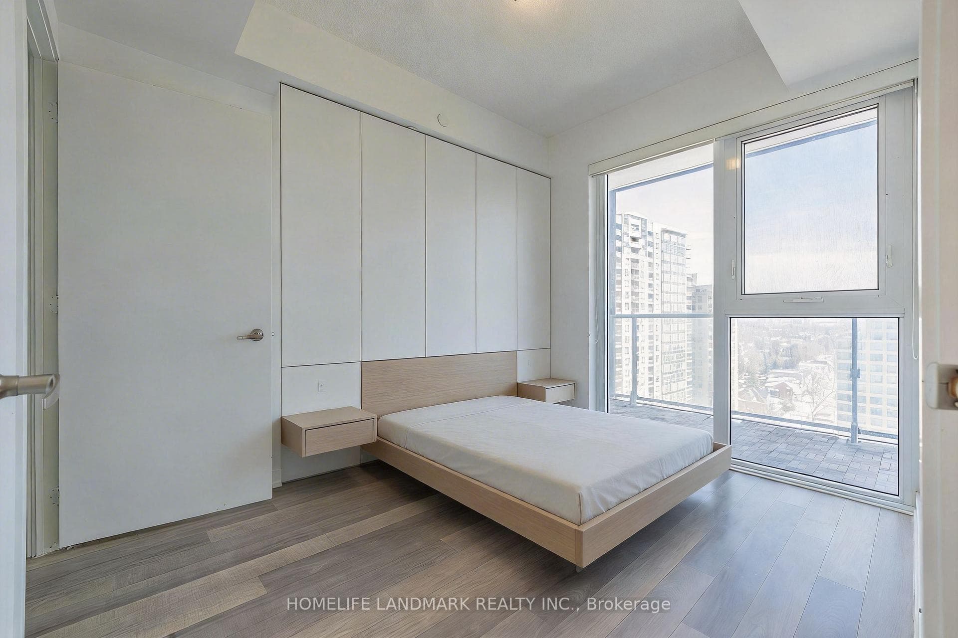 5180 Yonge Street Unit 1207 photo 25
