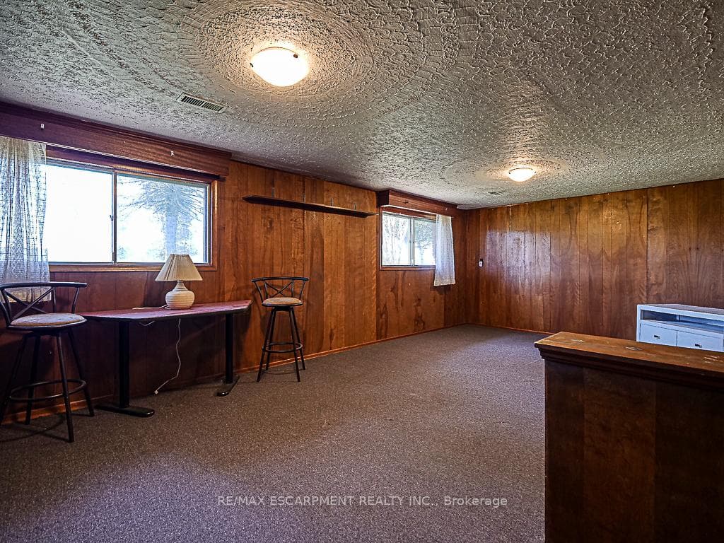 396 Norwich Road photo 30