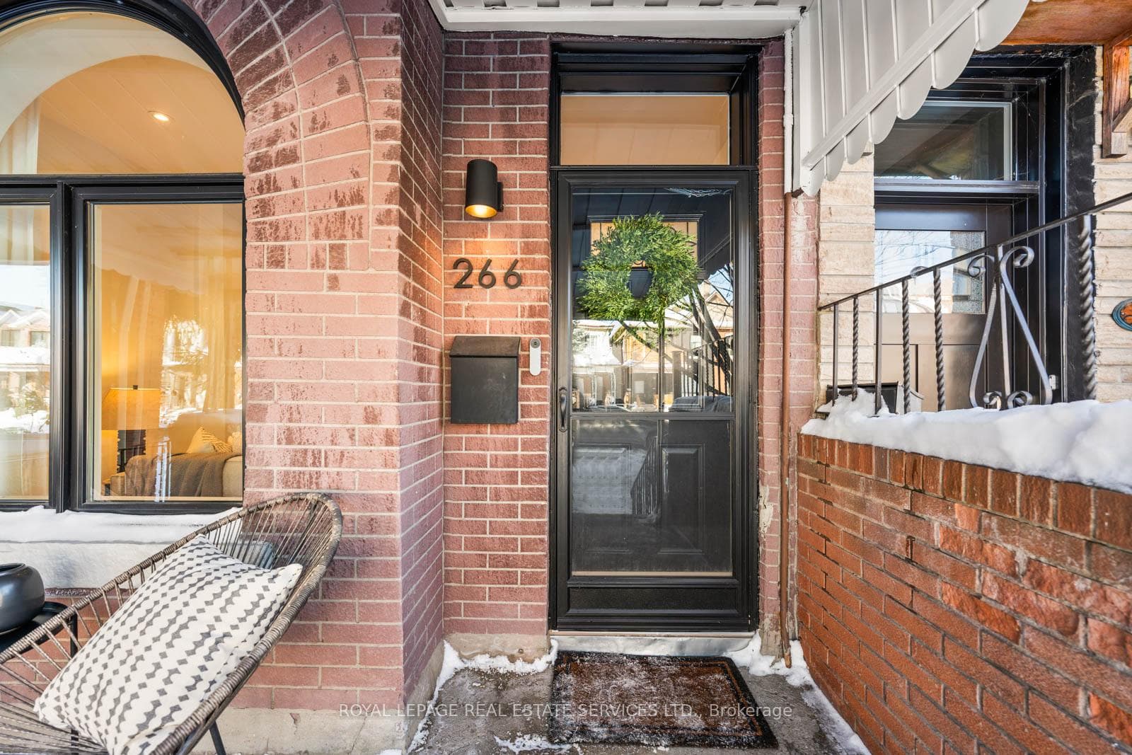 266 Delaware Avenue photo 4