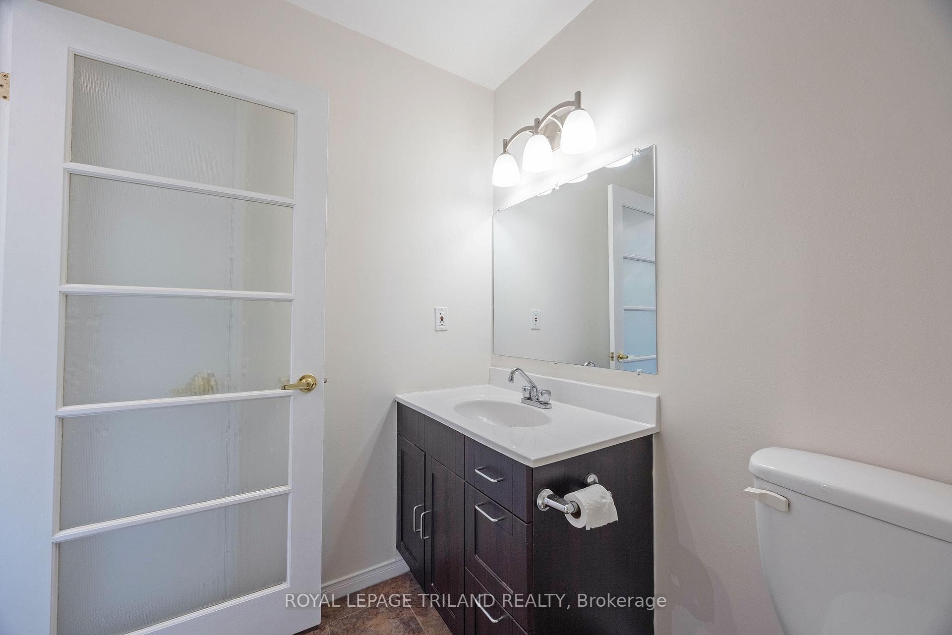 333 COMMISSIONERS Road Unit 105 photo 21