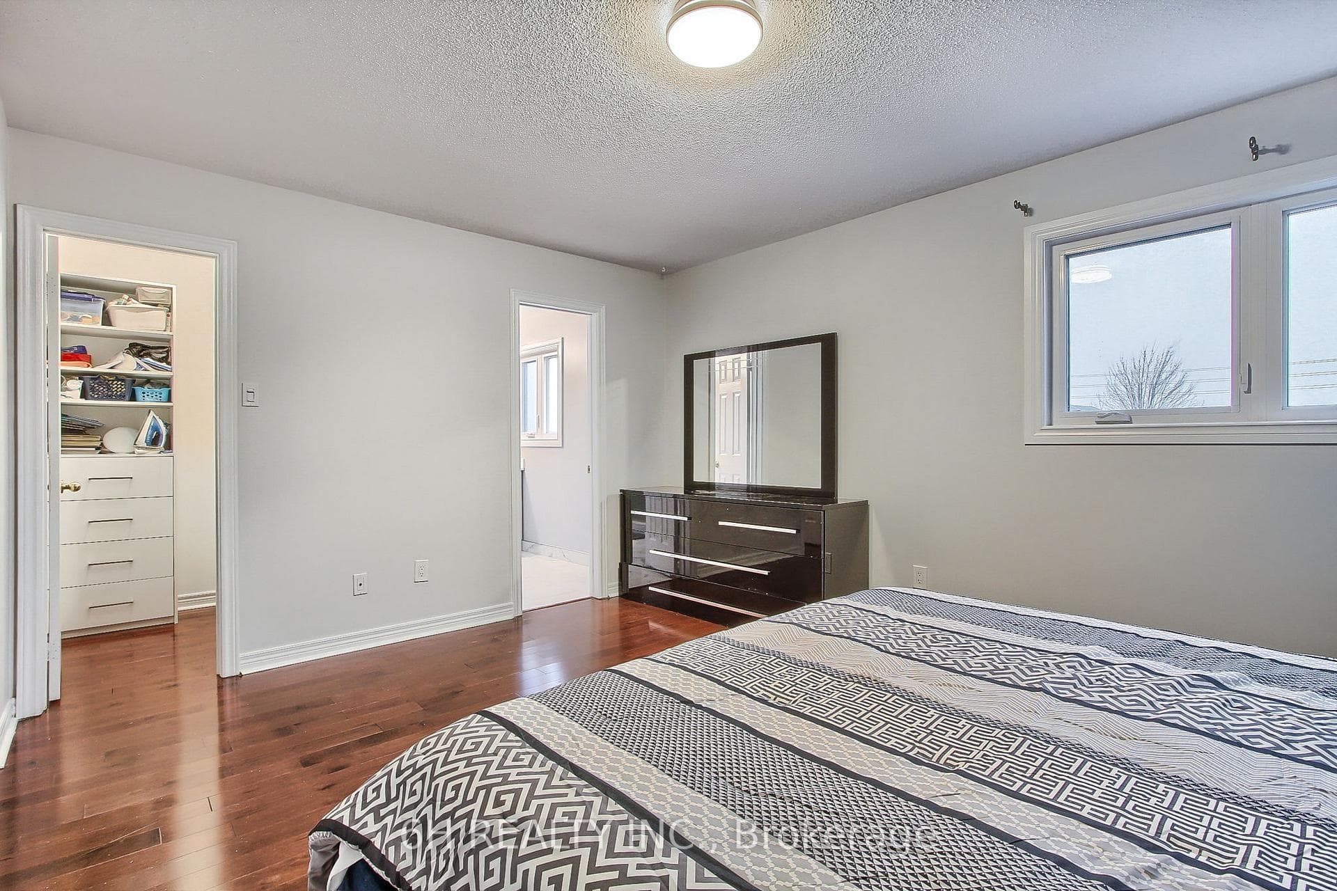 7318 Aldercrest Drive photo 25