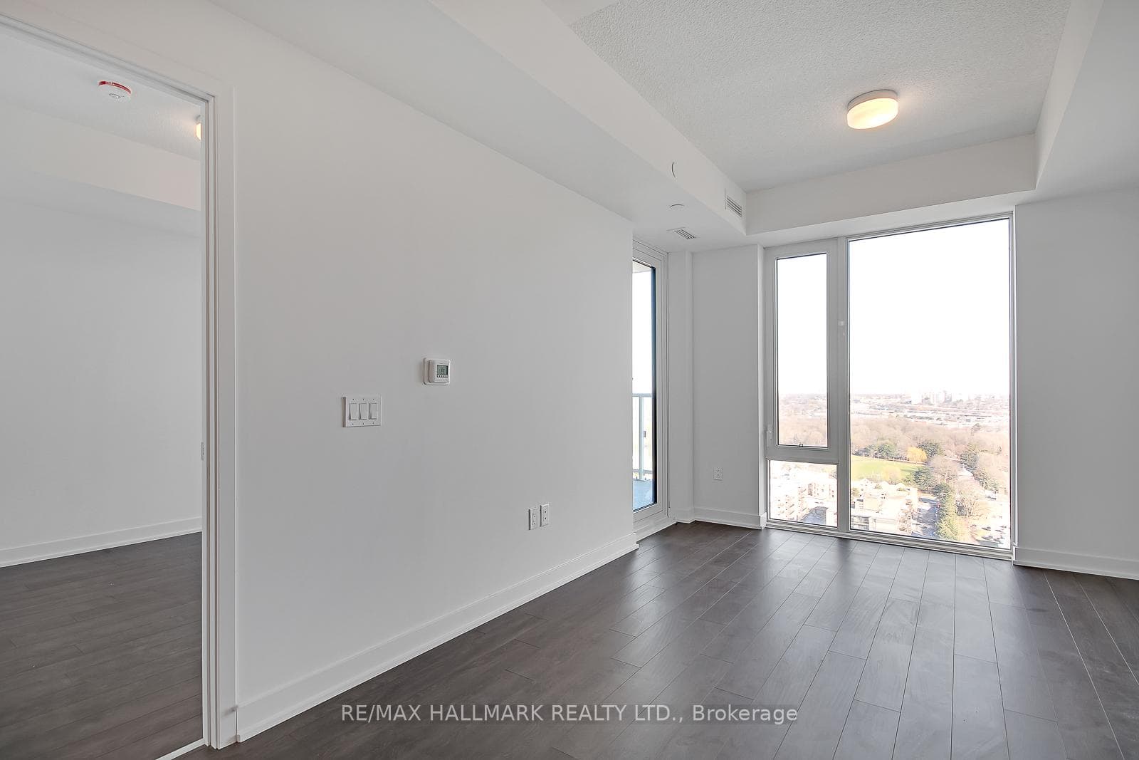 50 O'Neill Road Unit 1803 photo 7