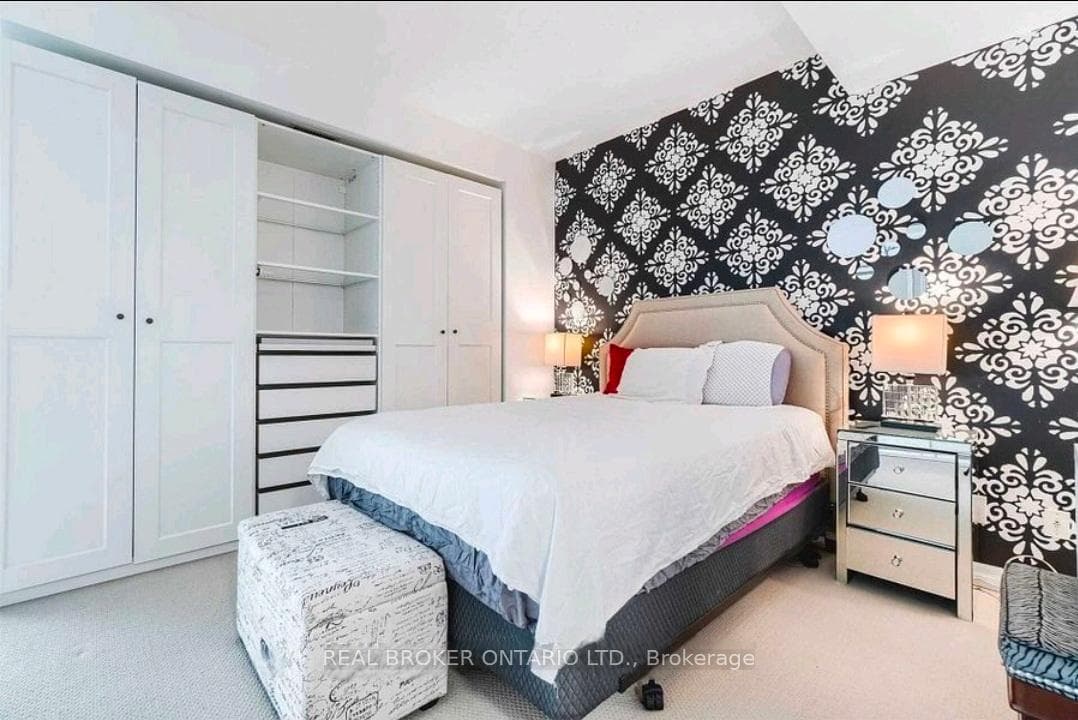 223 Webb Drive Unit 2101 photo 13