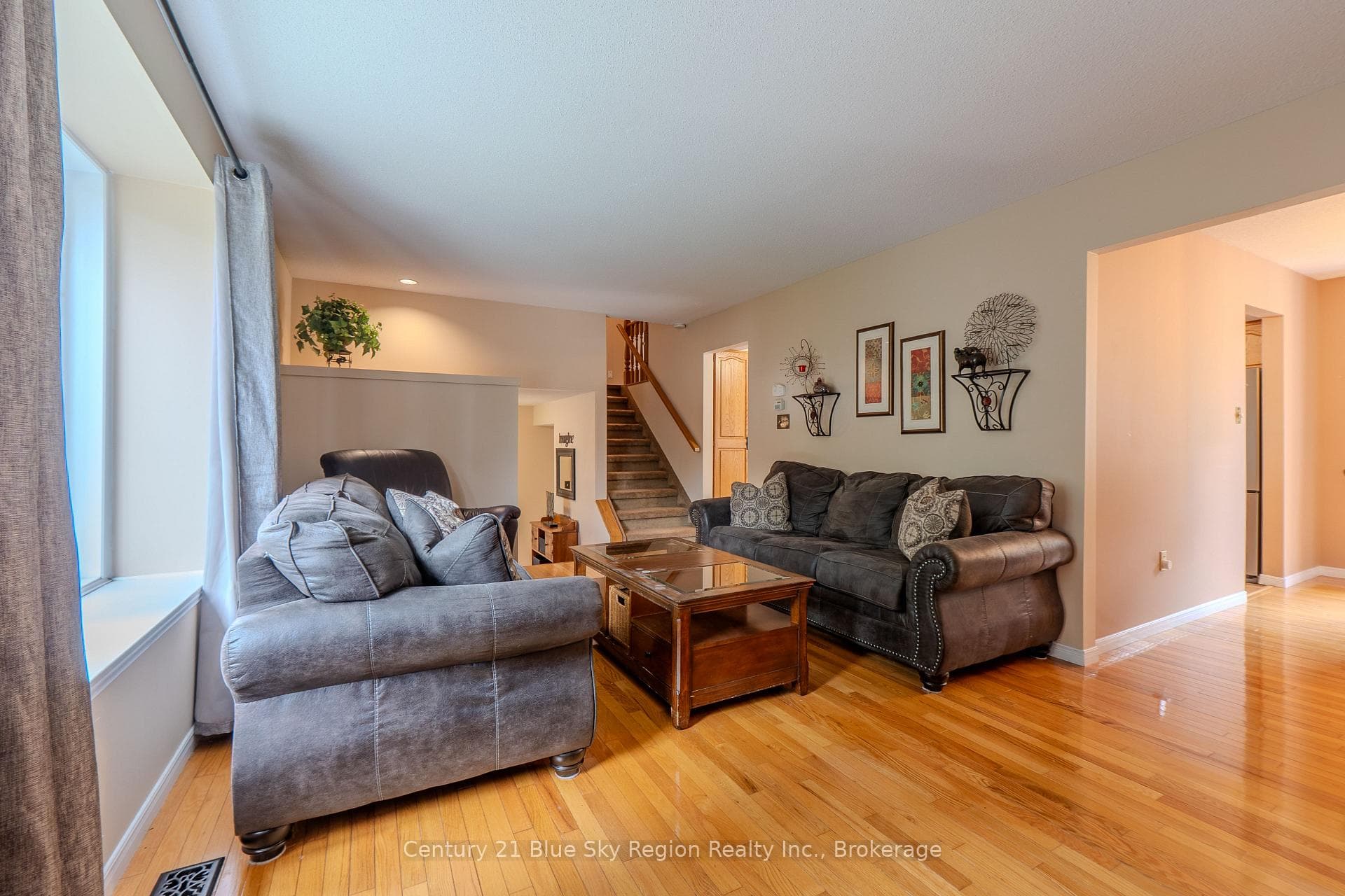 87 Labreche Drive photo 17