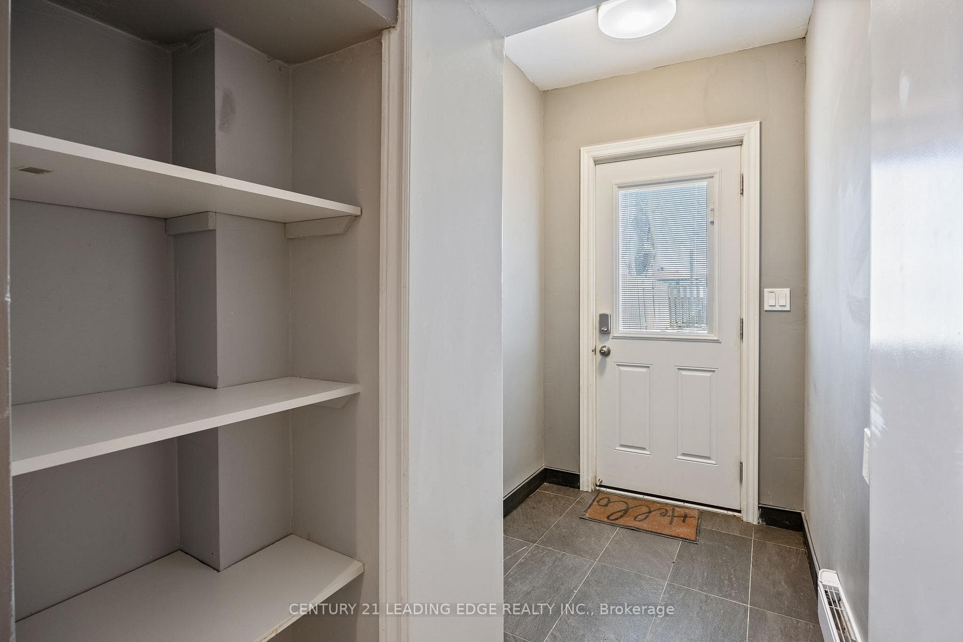 331 Oshawa Boulevard photo 25