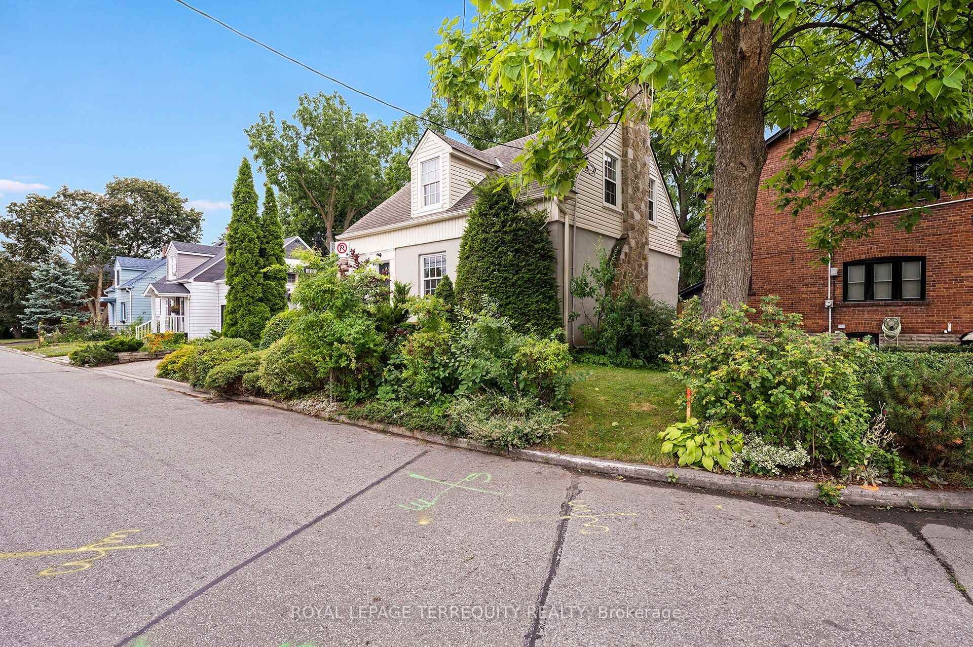 Beautiful Premium Corner Lot with Mature Trees!