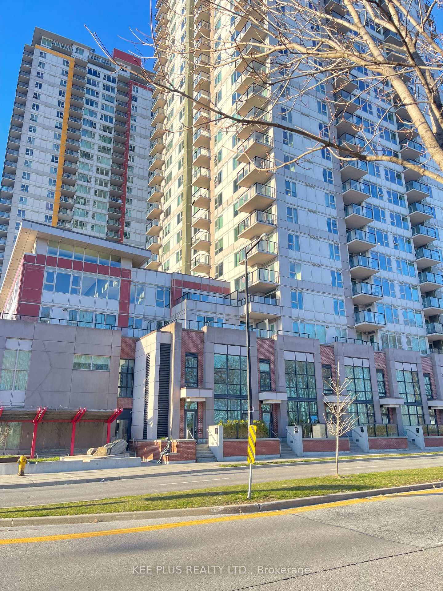 190 Borough Drive Unit 302 photo 1