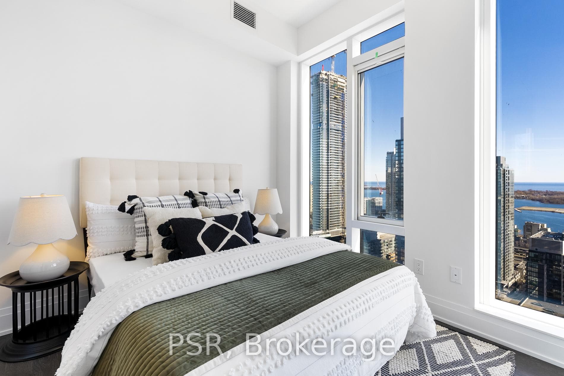 470 Front Street Unit 2713 photo 27
