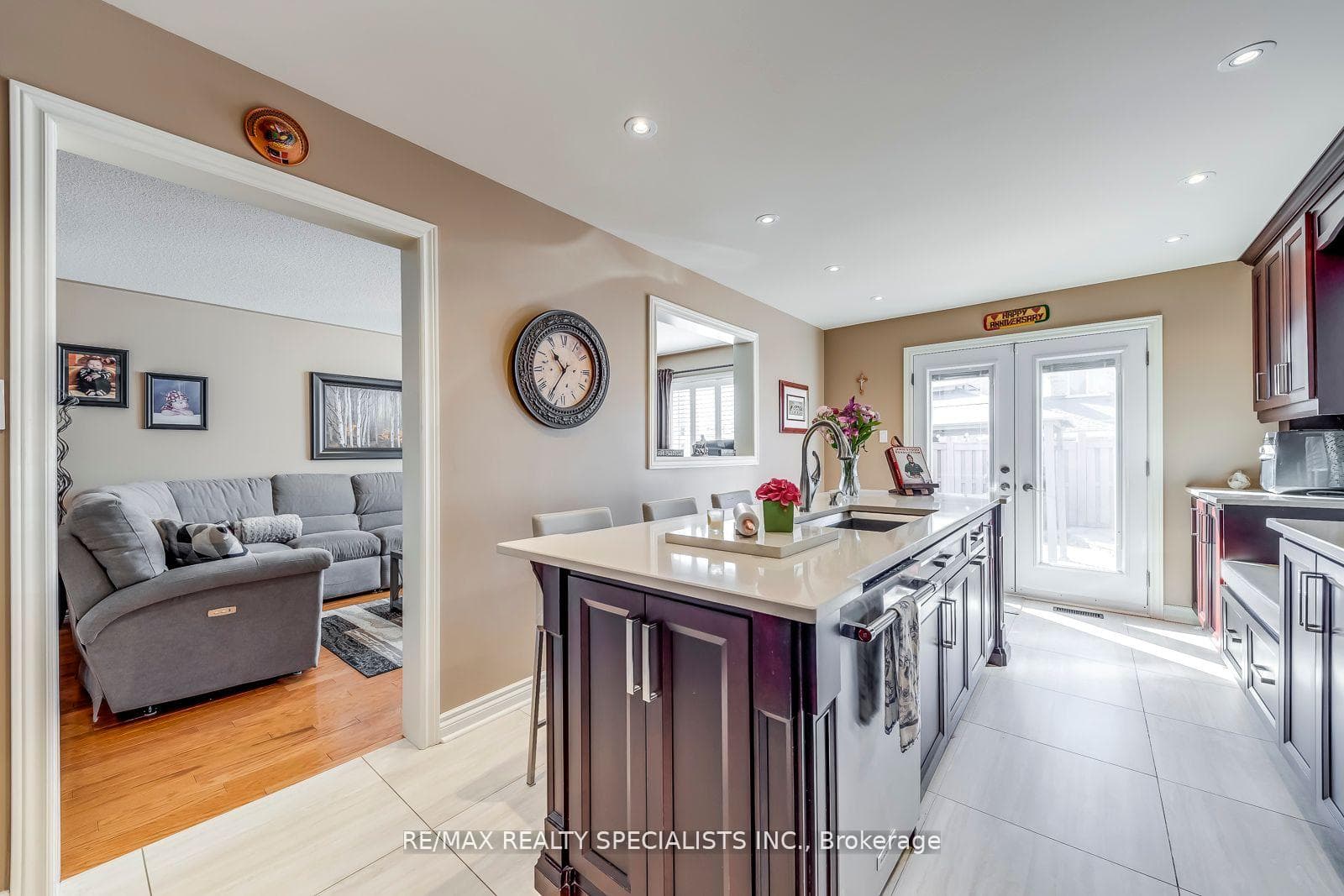 59 Lawren Harris Crescent photo 5