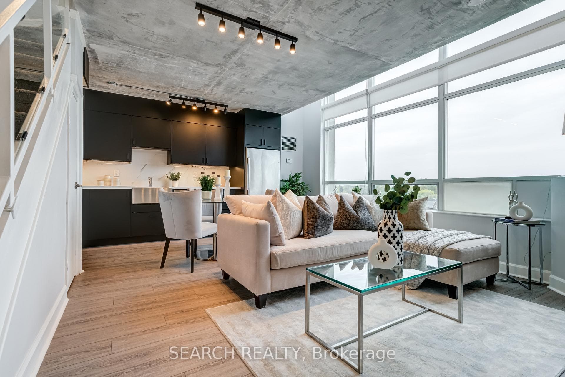 200 Manitoba Street Unit 521 photo 8