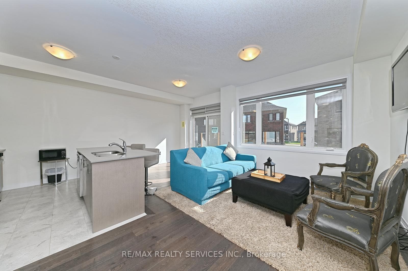 15 Blacklock Street Unit 19 photo 19