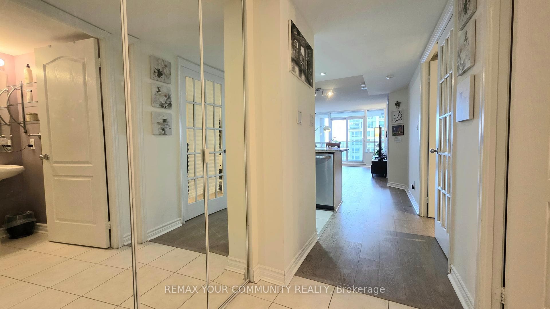 1 Rean Drive Unit 1503 photo 9