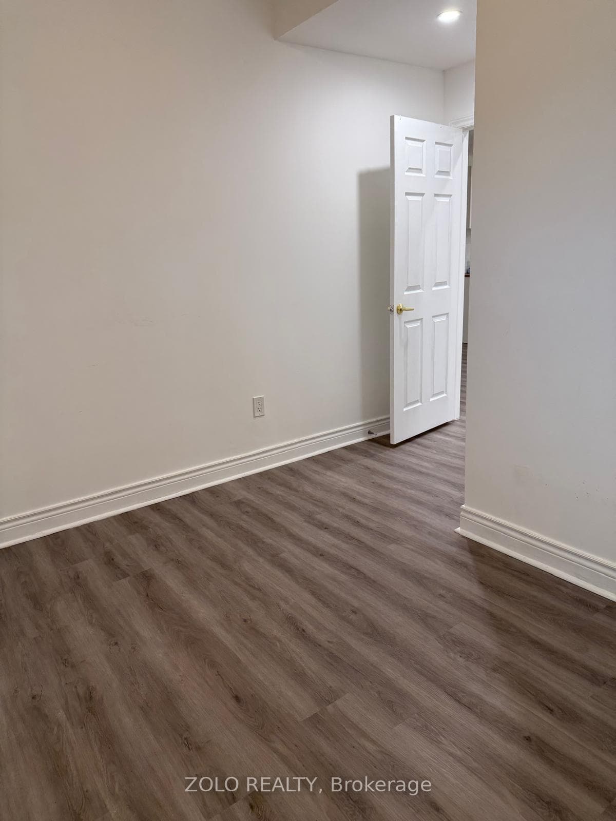1805 Emberton Way photo 19