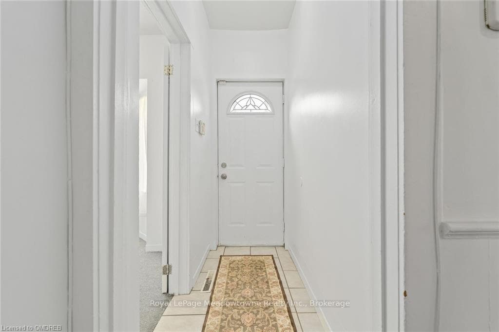 84 WELLINGTON Street photo 5