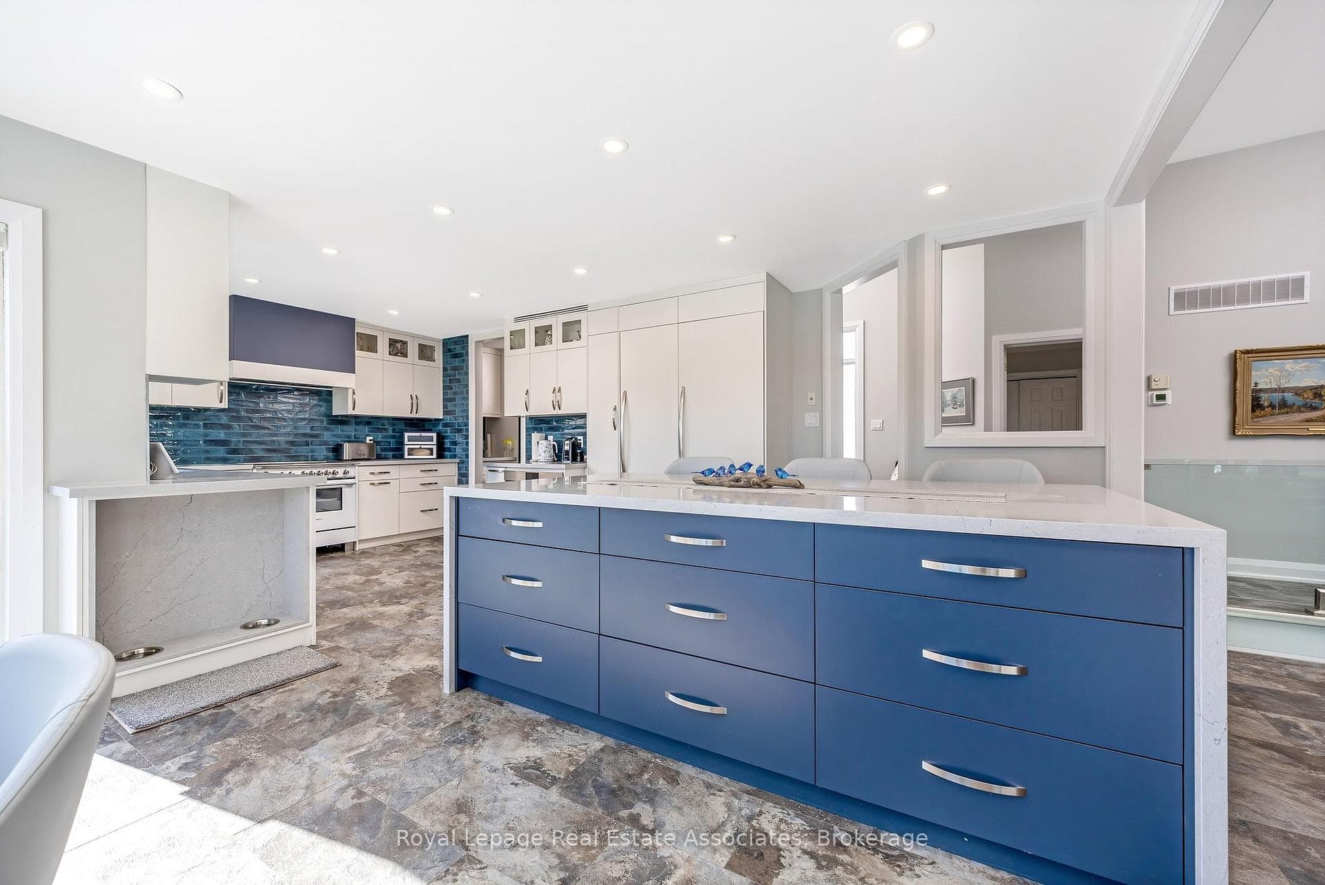10 Kildare Drive photo 13