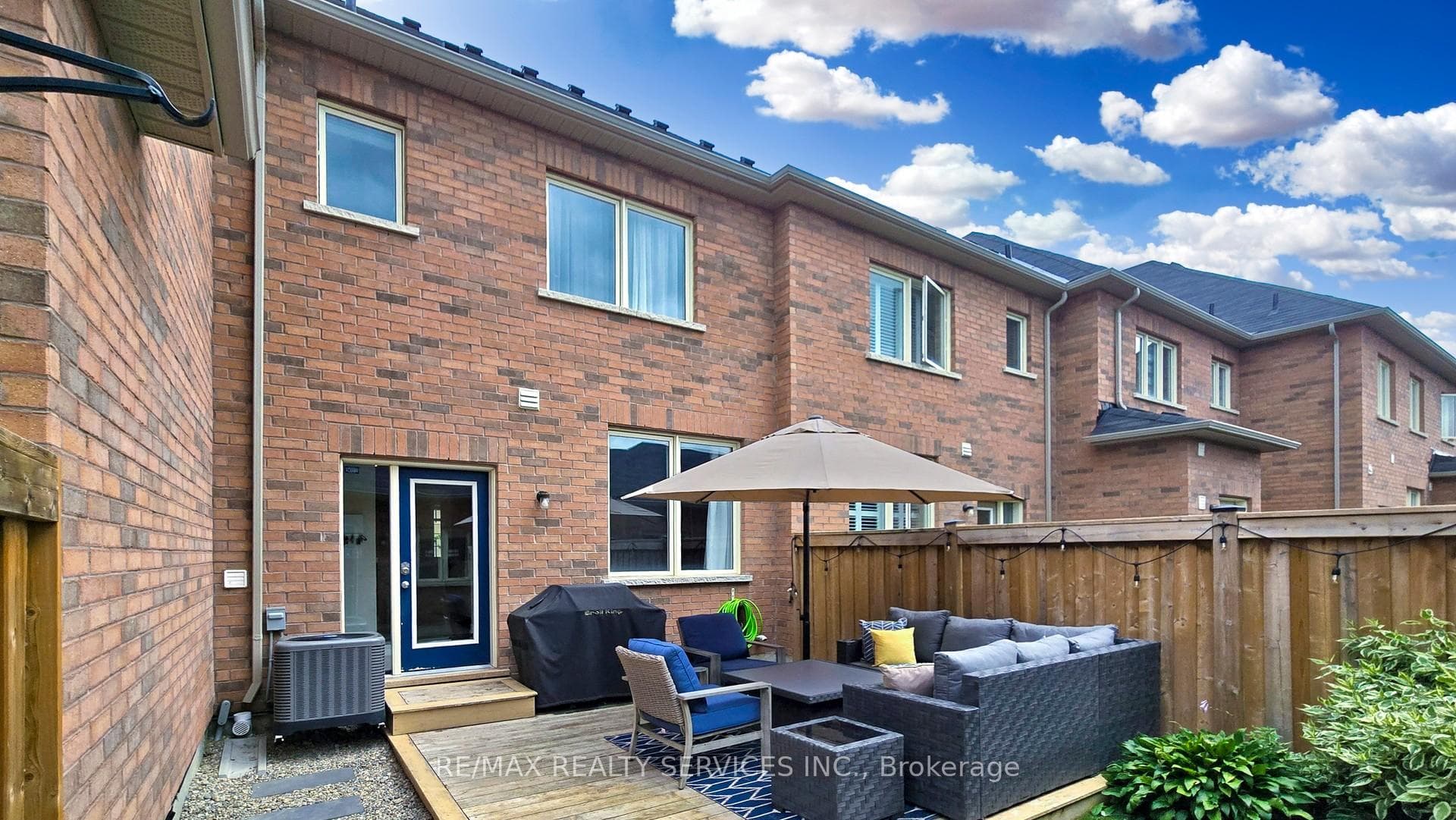 256 Inspire Boulevard photo 38