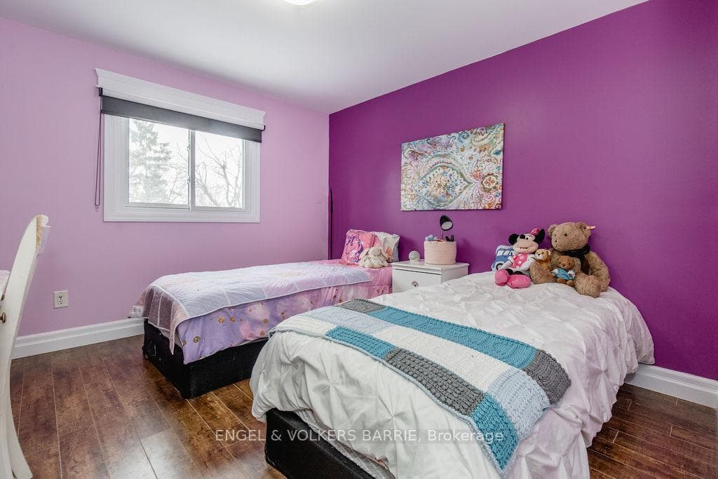 101 Hadden Crescent photo 24