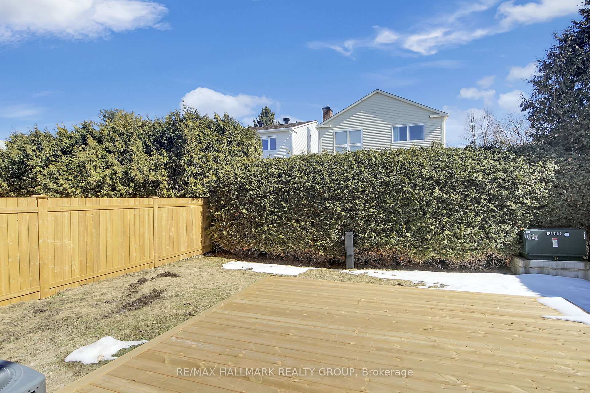 26 Raftus Square photo 37