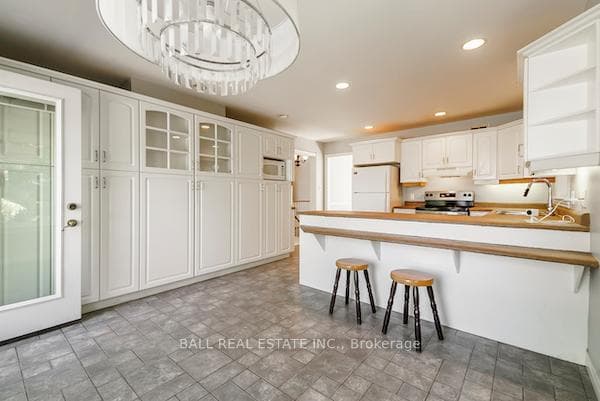 850 Cedarhurst Drive photo 14