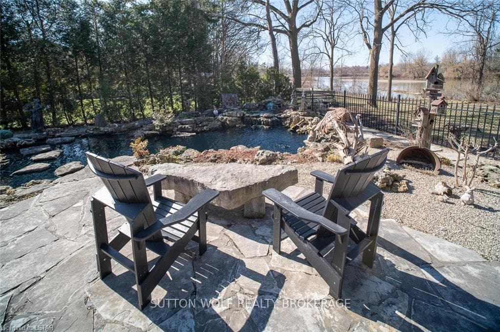 217 MILL POND Crescent photo 38