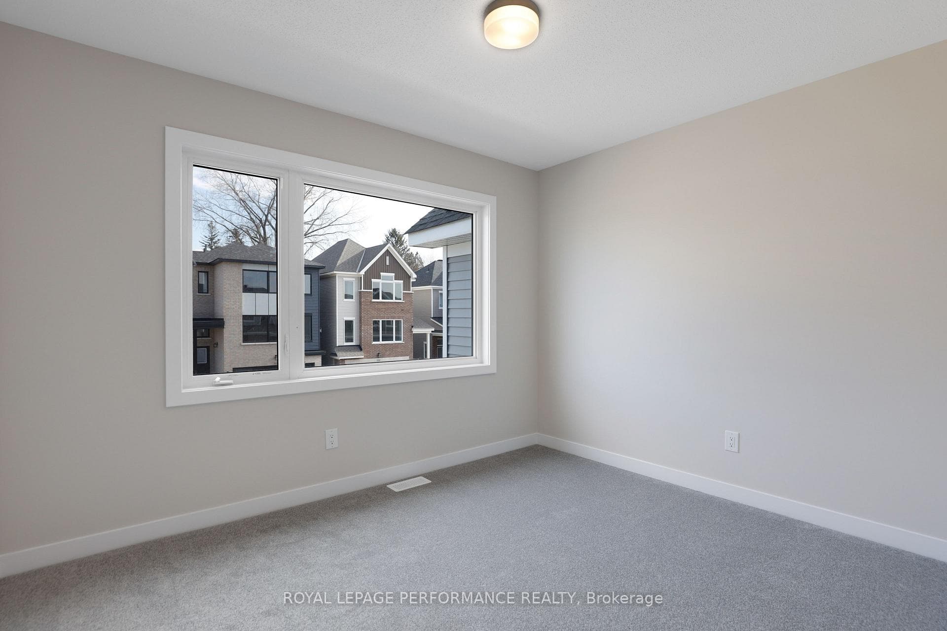 371 FALSETTO Street photo 26