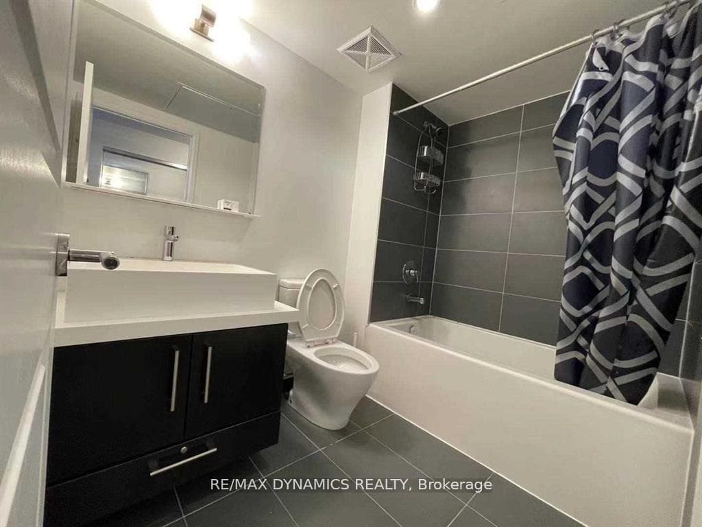 1080 Bay Street Unit 3109 photo 13