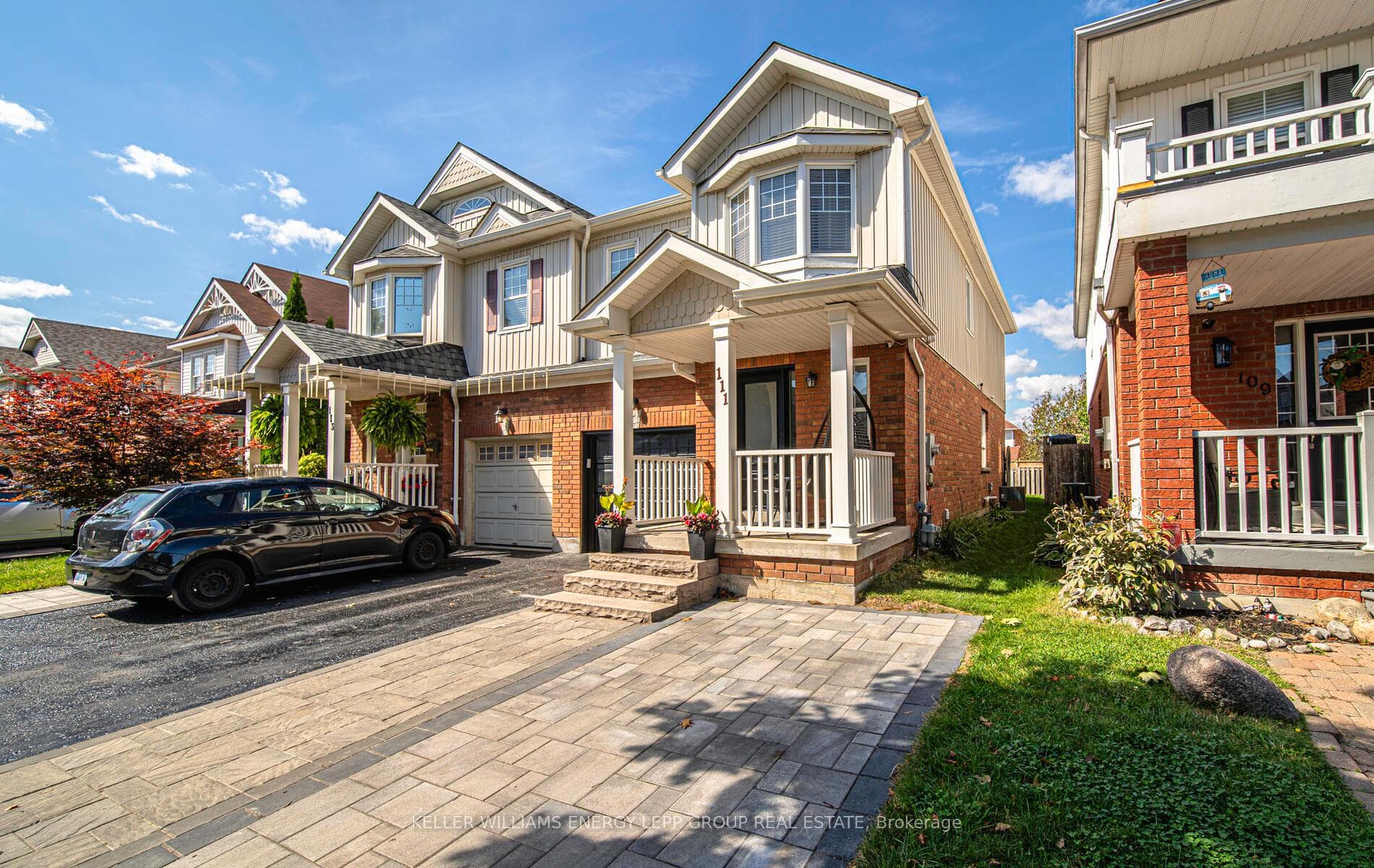 111 Brownridge Place photo 3
