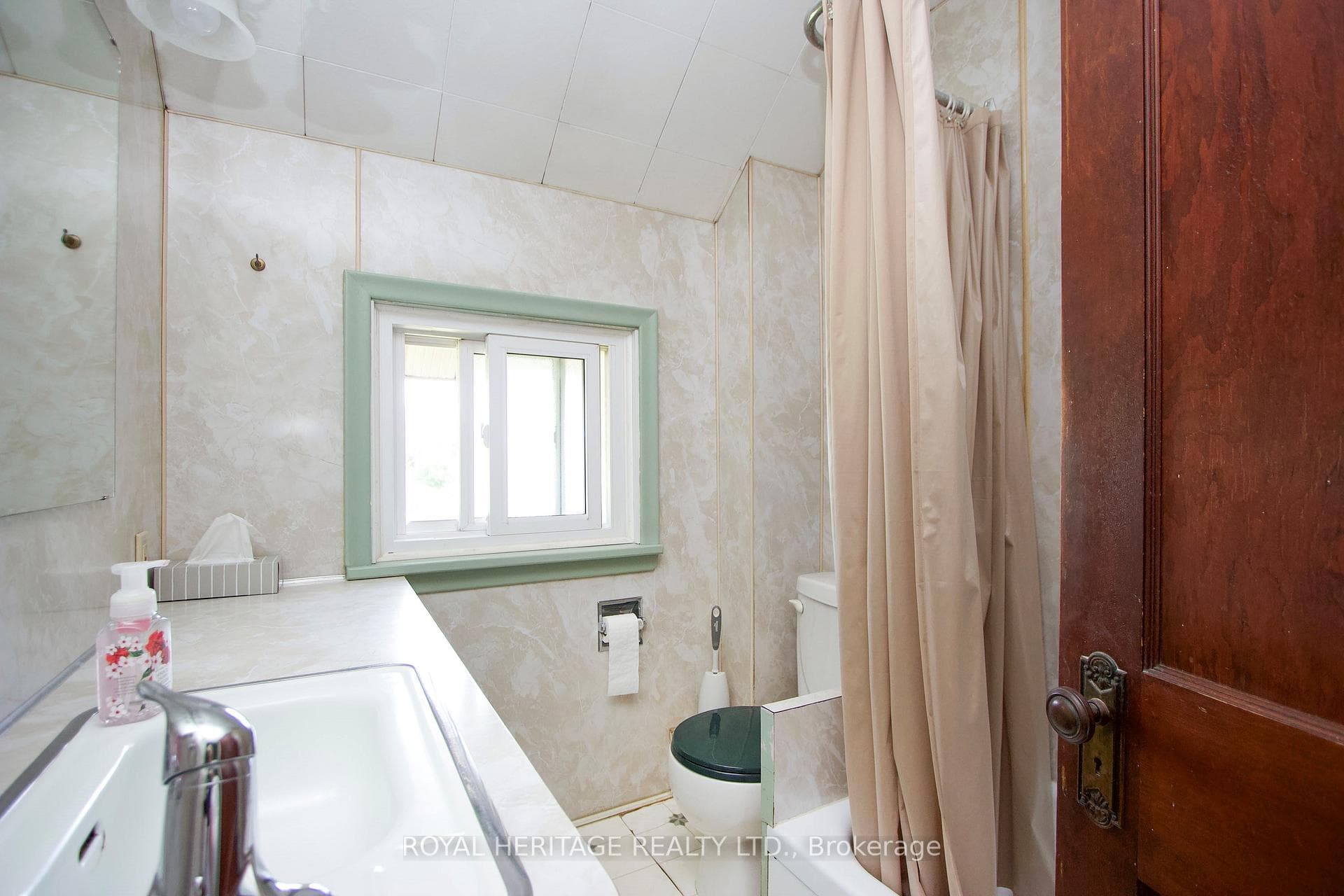 69 Cassels Road photo 23