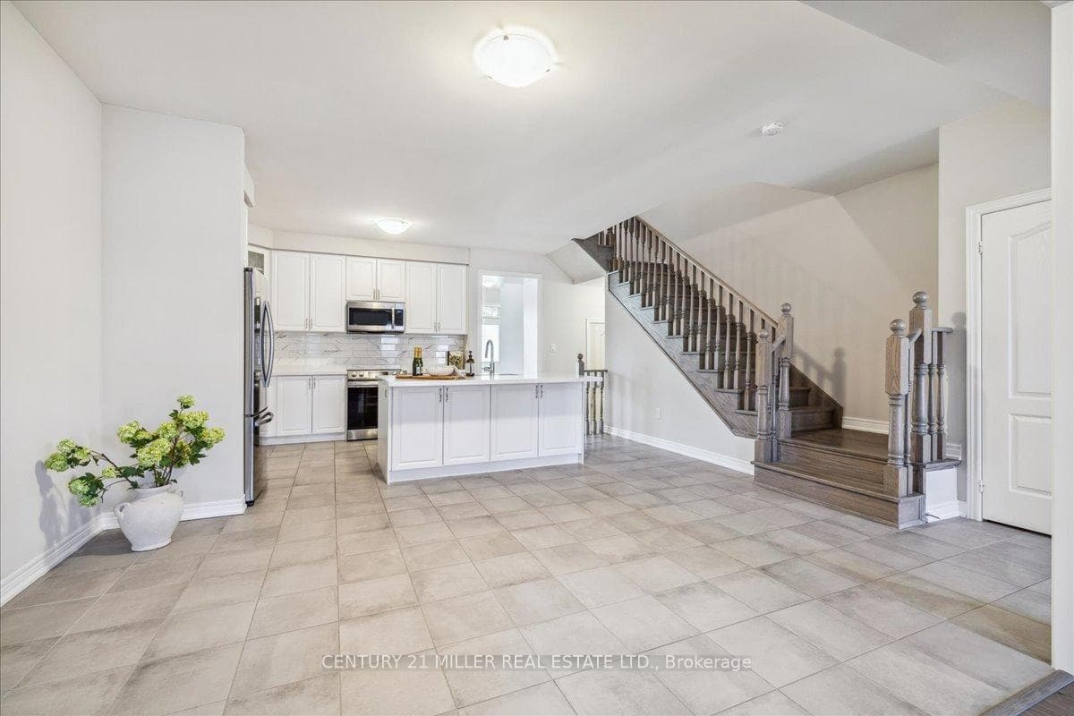 4-4021 Phoenix Way photo 13