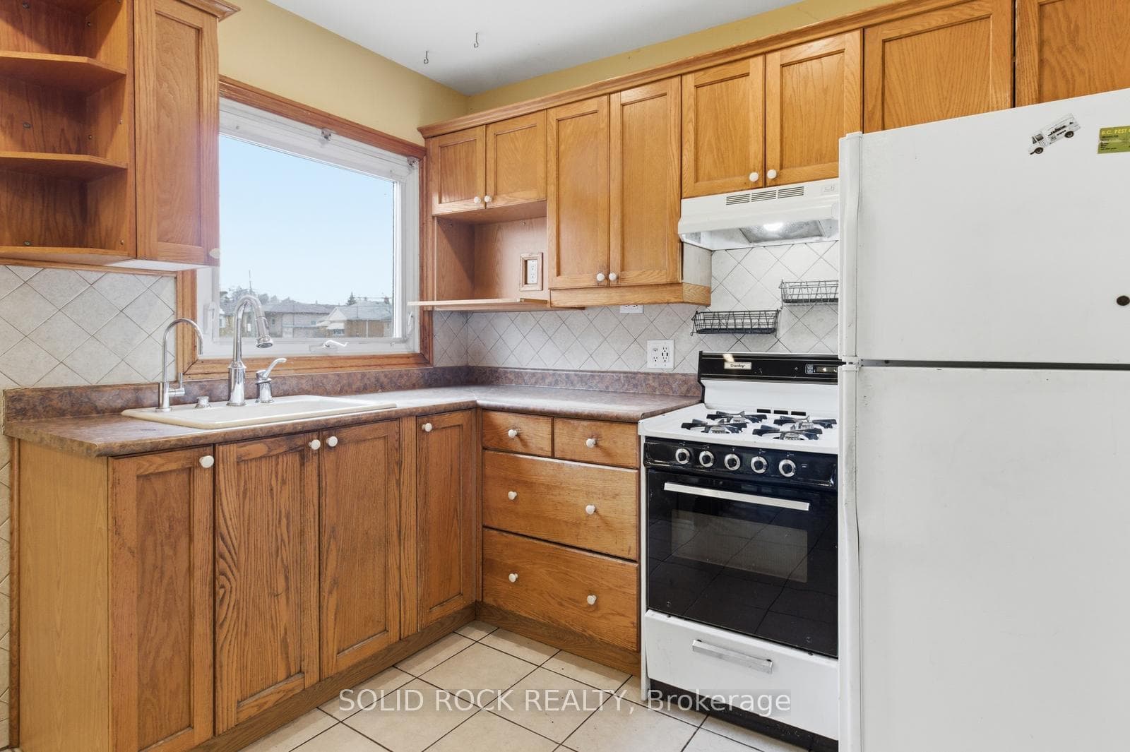 627 Upper Sherman Avenue photo 18
