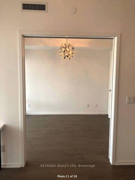 1 Bloor Street Unit 1408 photo 11
