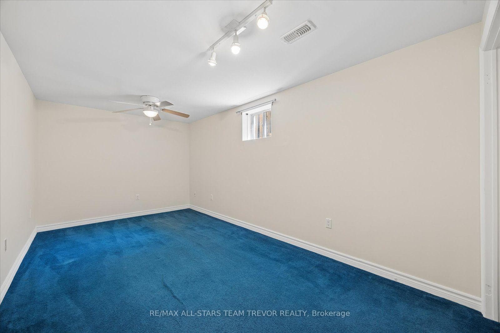 23 Dovedale Drive photo 34