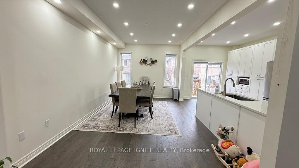 509 Downes Jackson Heights photo 8